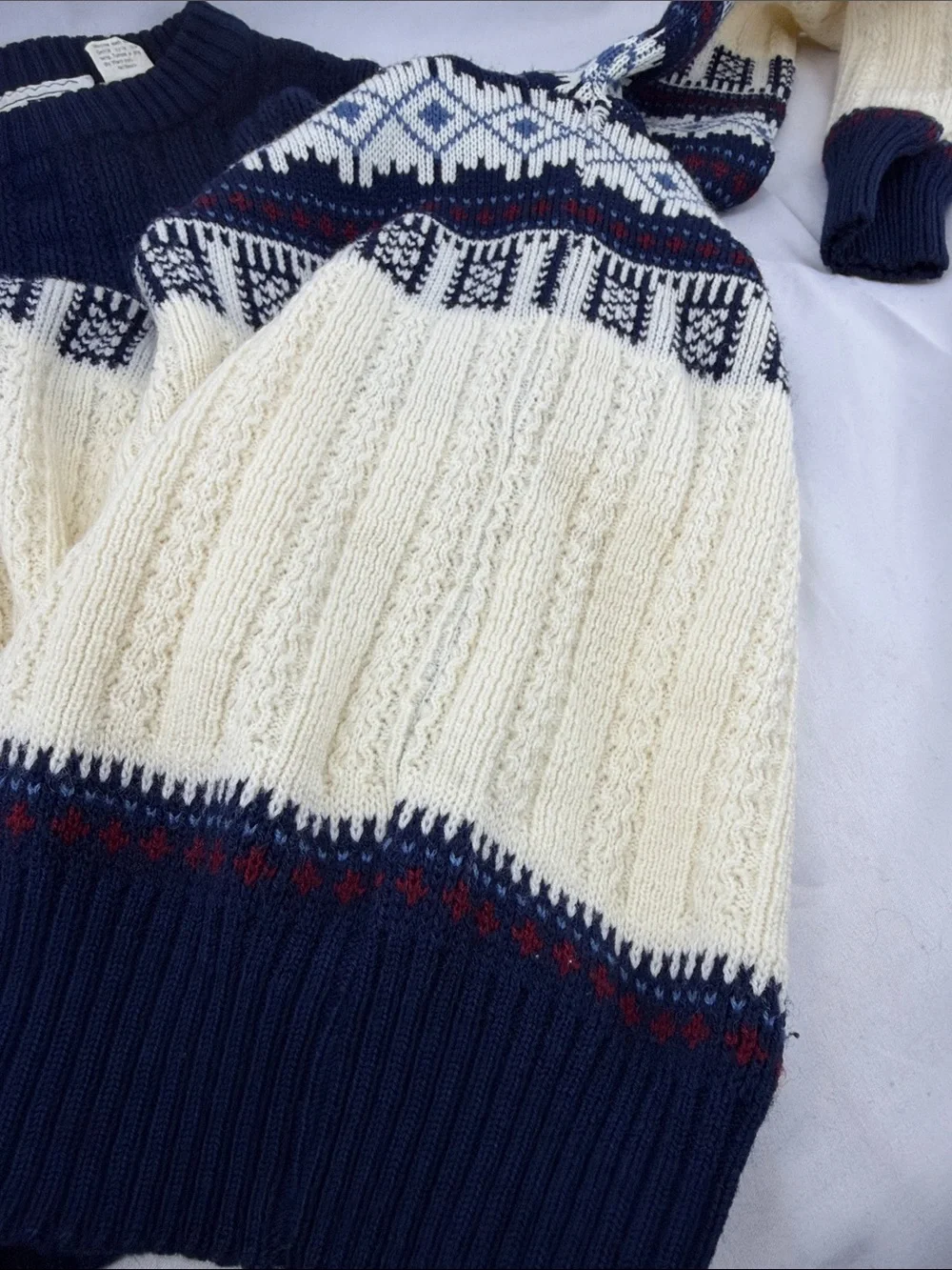 KP Collection sweater excellent